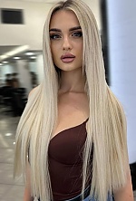 Kristina , 23 years old – blonde hair,  green eyes from Milan, Italy - Photo 2047088