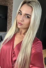 Kristina , 23 years old – blonde hair,  green eyes from Milan, Italy - Photo 2047104