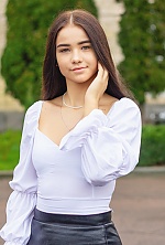 Vladislava , 24 years old – black hair,  hazel eyes from Kyiv, Ukraine - Photo 1970462