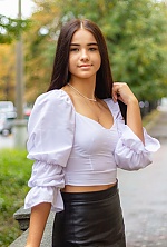 Vladislava , 24 years old – black hair,  hazel eyes from Kyiv, Ukraine - Photo 1970463