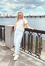 Olesya , 40 years old – blonde hair,  blue eyes from Ternopil, Ukraine - Photo 1968791
