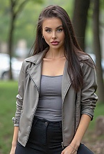 Yuliia , 35 years old – brunette hair,  hazel eyes from Kyiv, Ukraine - Photo 1969143