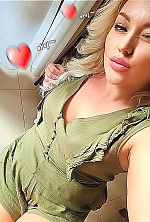 Lina , 46 years old – blonde hair,  brown eyes from Milan, Italy - Photo 1969411