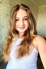 Viktoriia , 18 years old – brunette hair,  black eyes from Odesa, Ukraine - Photo 1969476