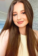 Viktoriia , 18 years old – brunette hair,  black eyes from Odesa, Ukraine - Photo 1969483