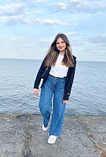 Viktoriia , 18 years old – brunette hair,  black eyes from Odesa, Ukraine - Photo 1969471