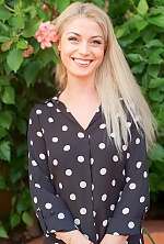 Viktoriia , 45 years old – blonde hair,  green eyes from Odesa, Ukraine - Photo 1972500