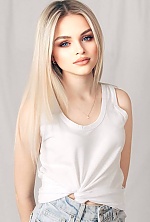 Olesia , 18 years old – blonde hair,  blue eyes from Poltava, Ukraine - Photo 1973892