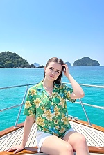 Diana , 22 years old – light brown hair,  blue eyes from Kyiv, Ukraine - Photo 1975157