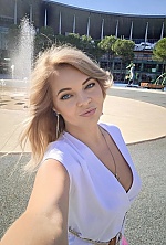 Anna , 32 years old – blonde hair,  blue eyes from Naples, Italy - Photo 1980829