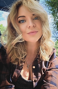 Gorgeous Anna, 32 years old from Italy | ID: 2394384