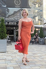 Yuliia , 41 years old – blonde hair,  green eyes from Kyiv, Ukraine - Photo 1976028