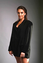 Karina , 25 years old – light brown hair,  green eyes from Odesa, Ukraine - Photo 1979177