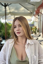 Iryna , 28 years old – blonde hair,  green eyes from Kyiv, Ukraine - Photo 1980595