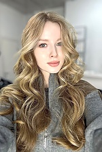 Iryna , 28 years old – blonde hair,  green eyes from Kyiv, Ukraine - Photo 1980614