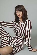 Ella , 43 years old – brunette hair,  grey eyes from Kryvyi Rih, Ukraine - Photo 1984098