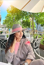 Iryna , 50 years old – black hair,  green eyes from Kyiv, Ukraine - Photo 1985810