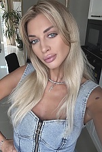 Anca , 31 years old – blonde hair,  blue eyes from Timișoara, Romania - Photo 1988047