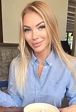 Marina , 38 years old – blonde hair,  green eyes from Prague, Czech Rep. - Photo 1989043