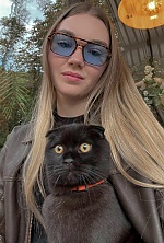 Valeriia , 23 years old – blonde hair,  green eyes from Dubno, Ukraine - Photo 1990692