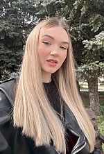 Valeriia , 23 years old – blonde hair,  green eyes from Dubno, Ukraine - Photo 1990812