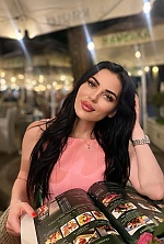 Iryna , 32 years old – black hair,  brown eyes from Wroclaw, Poland - Photo 2007936