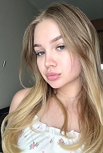 Oksana , 24 years old – blonde hair,  green eyes from Kryvyi Rih, Ukraine - Photo 1995790