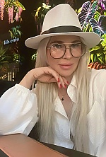 Irina , 40 years old – blonde hair,  green eyes from Madrid, Spain - Photo 1995815