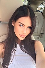 Yana , 30 years old – brunette hair,  hazel eyes from Bucharest, Romania - Photo 1996106