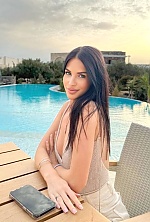 Yana , 30 years old – brunette hair,  hazel eyes from Bucharest, Romania - Photo 1996103