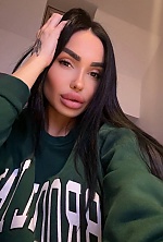 Olena , 42 years old – black hair,  hazel eyes from Berlin, Germany - Photo 2023107