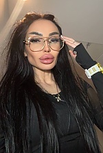 Olena , 42 years old – black hair,  hazel eyes from Berlin, Germany - Photo 2023091