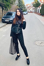 Olena , 33 years old – black hair,  hazel eyes from Leipzig, Germany - Photo 1999697