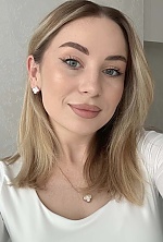 Kateryna , 27 years old – blonde hair,  blue eyes from Ottawa, Canada - Photo 2000207