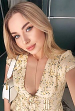 Kateryna , 27 years old – blonde hair,  blue eyes from Ottawa, Canada - Photo 1999891