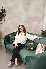 Alena , 46 years old – light brown hair,  hazel eyes from Milan, Italy - Photo 2000758