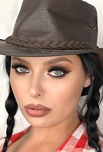 Alona , 32 years old – brunette hair,  green eyes from Kyiv, Ukraine - Photo 2001217