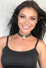 Alona , 32 years old – brunette hair,  green eyes from Kyiv, Ukraine - Photo 2001184