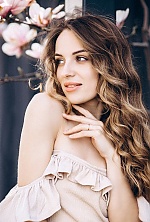 Anastasiia , 27 years old – light brown hair,  grey eyes from Kyiv, Ukraine - Photo 2001954