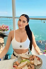 Olena , 22 years old – brunette hair,  green eyes from Kyiv, Ukraine - Photo 2004554