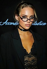 Arina , 22 years old – blonde hair,  hazel eyes from Kyiv, Ukraine - Photo 2011307