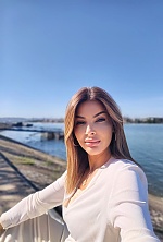 Ivana , 49 years old – light brown hair,  green eyes from Belgrade, Serbia - Photo 2013730