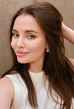 Yuliia , 33 years old – light brown hair,  green eyes from Kyiv, Ukraine - Photo 2009380