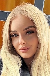 Gorgeous Daria, 28 years old from Turkey | ID: 2402929