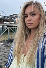 Olena , 31 years old – light brown hair,  green eyes from Odesa, Ukraine - Photo 2013978