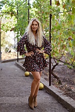 Olena , 31 years old – light brown hair,  green eyes from Odesa, Ukraine - Photo 2013954