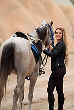 Olha , 43 years old – blonde hair,  blue eyes from Cagnes-sur-Mer, France - Photo 2014634