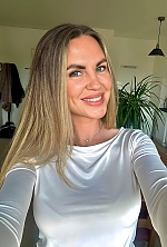 Olha , 43 years old – blonde hair,  blue eyes from Cagnes-sur-Mer, France - Photo 2014640