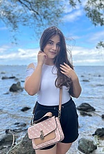 Diana , 18 years old – light brown hair,  blue eyes from Cherkasy, Ukraine - Photo 2017774