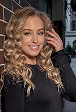 Ekaterina , 28 years old – blonde hair,  green eyes from Kyiv, Ukraine - Photo 2019111